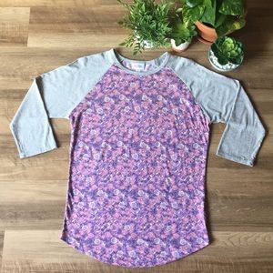 SOLD LuLaRoe Randy Shirt Size Small 3/4 Sleeve